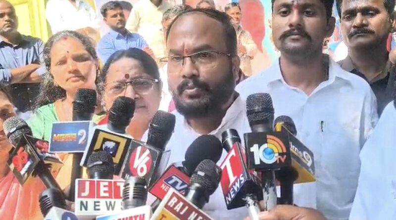 బీసీలను మోసం చేస్తున్న కాంగ్రెస్ 