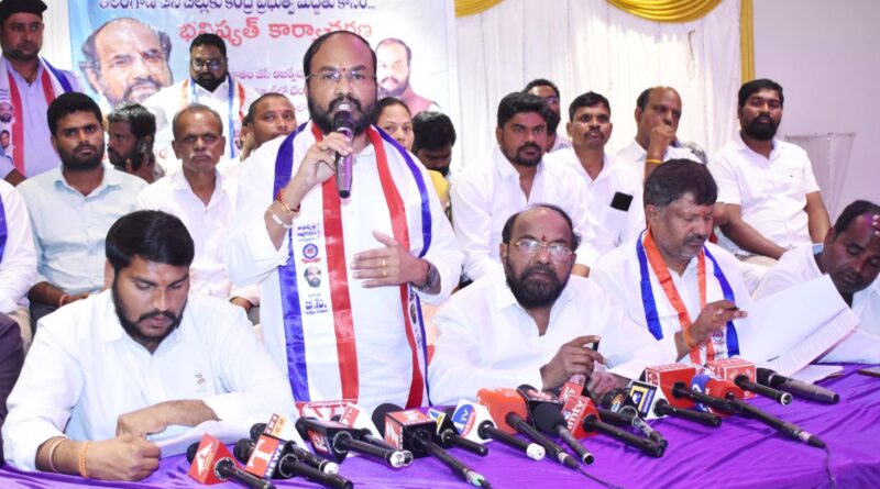 బీసీలకు 42 శాతం రిజర్వేషన్లు అమలు చేసే వరకు ఉద్యమం ఆపేది లేదు: గుజ్జ సత్యం