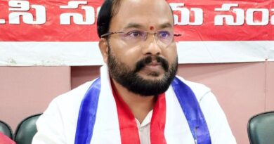 Gujja Sathyam addressing media in Hyderabad, criticizing Telangana Budget 2026–27 for neglecting BC welfare and demanding higher fund allocation.