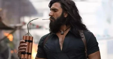 Dhurandhar 2 Akshaye Khanna Rehman role viral at box office