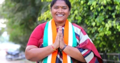 Seethakka warning sparks Telangana politics clash with opposition