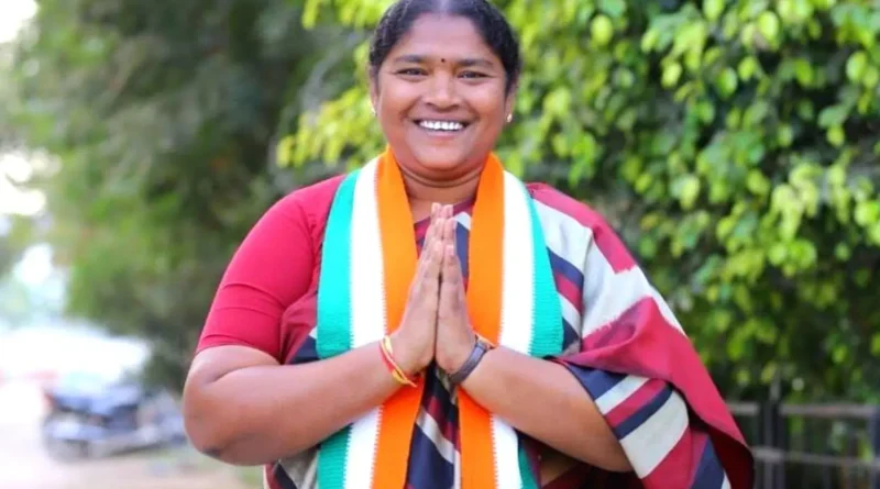 Seethakka warning sparks Telangana politics clash with opposition