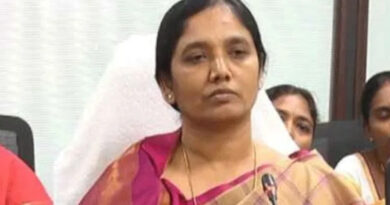 Paritala Sunitha inaugurates road development works in Rapthadu