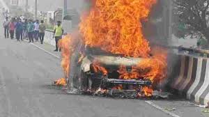 Car fire accident at Kanakadurga Flyover causes traffic jam