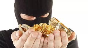 Police investigating massive gold shop robbery in Karimnagar town
