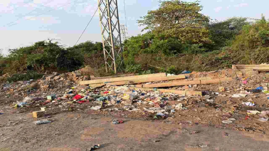 Municipality sanitation issues and ward officer negligence in town areas