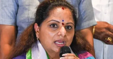 Kavitha hoists the national flag at Independence Day celebrations