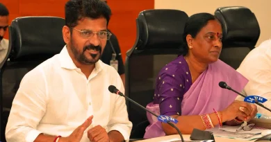 Konda Surekha meets Revanth Reddy on Raksha Bandhan